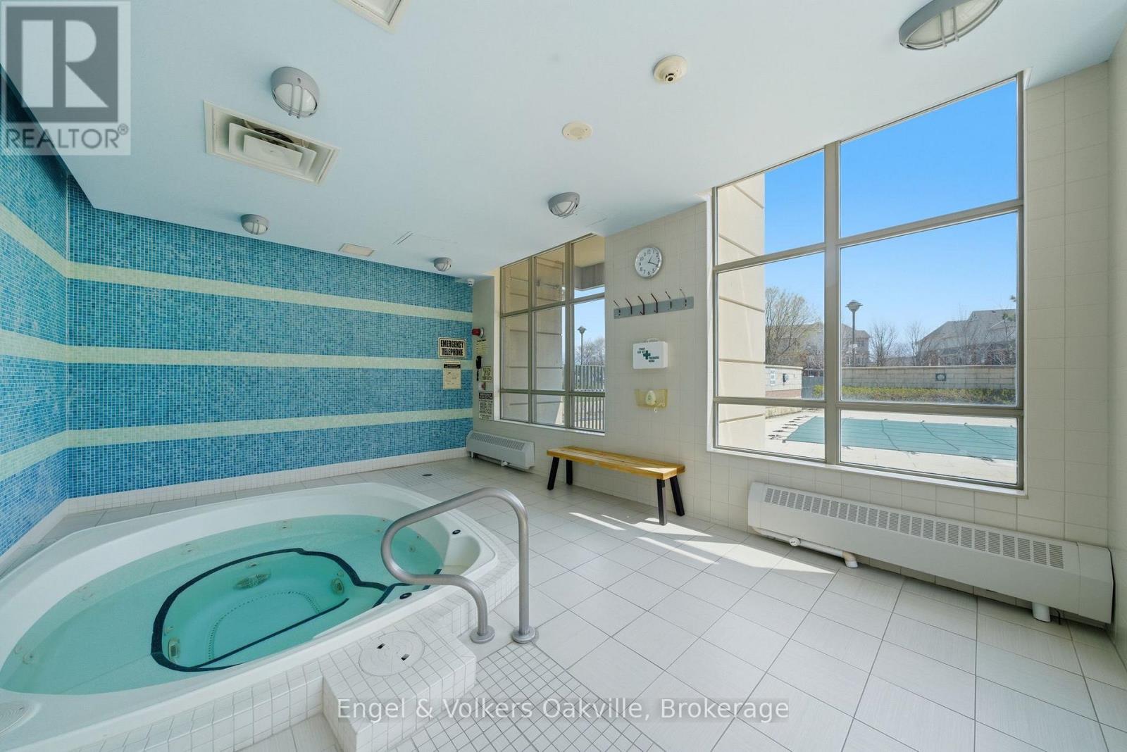 601 - 2379 Central Park Drive, Oakville, Ontario  L6H 0E3 - Photo 30 - W13048452