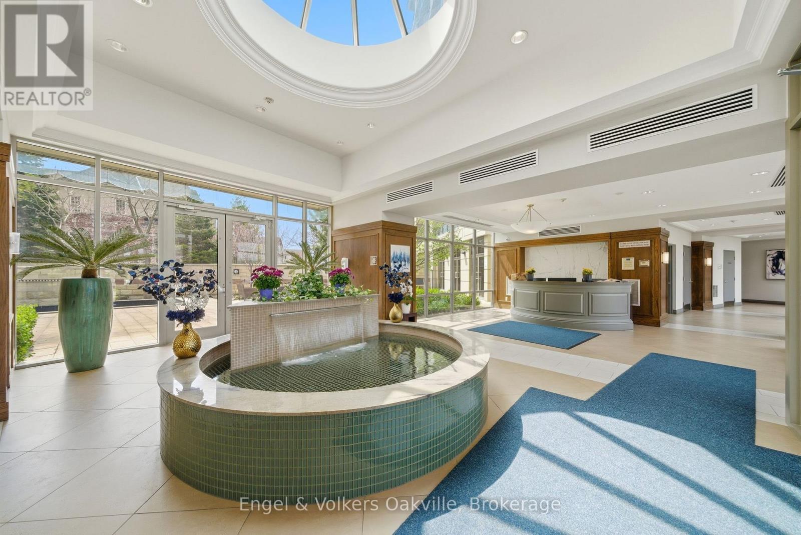 601 - 2379 Central Park Drive, Oakville, Ontario  L6H 0E3 - Photo 6 - W13048452