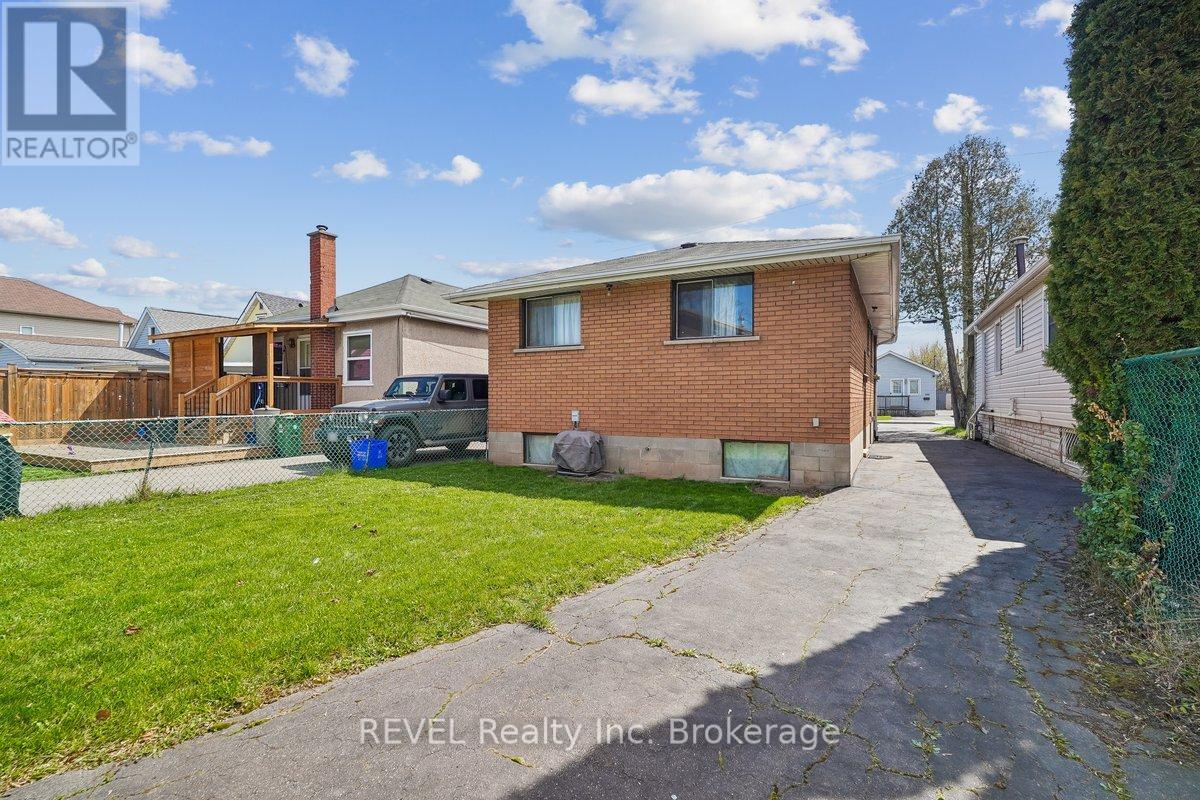 547 Quebec Street, Hamilton, Ontario  L8H 6V3 - Photo 13 - X13048544