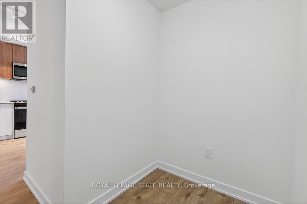 207 - 500 Plains Road E, Burlington, Ontario  L7T 2E1 - Photo 39 - W13042830