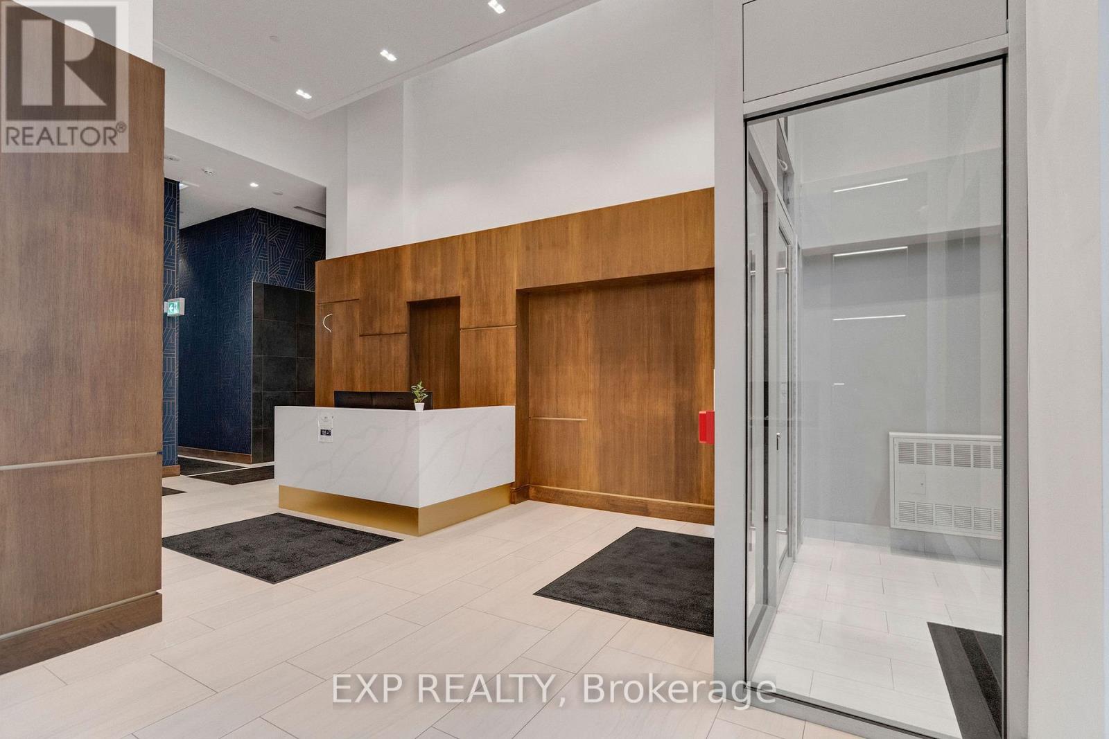 902 - 2782 Barton Street E, Hamilton, Ontario  L8E 2J8 - Photo 3 - X13048182