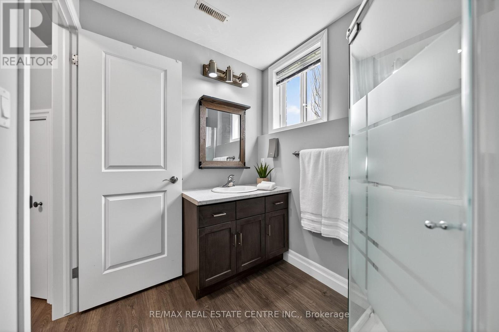 692 Halifax Road, Woodstock (Woodstock - North), Ontario  N4T 0G1 - Photo 43 - X13048196