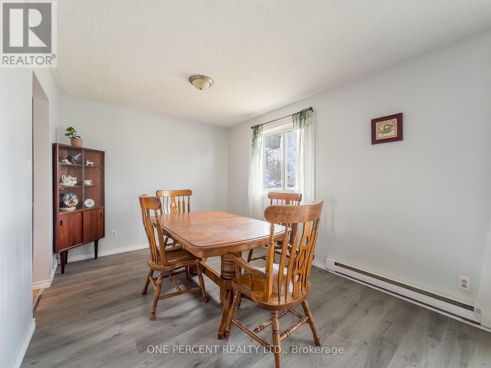 211 Reid Street, Quinte West, Ontario  K8V 5W4 - Photo 13 - X13048266