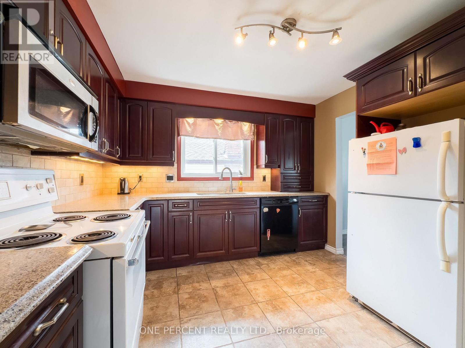 211 Reid Street, Quinte West, Ontario  K8V 5W4 - Photo 7 - X13048266