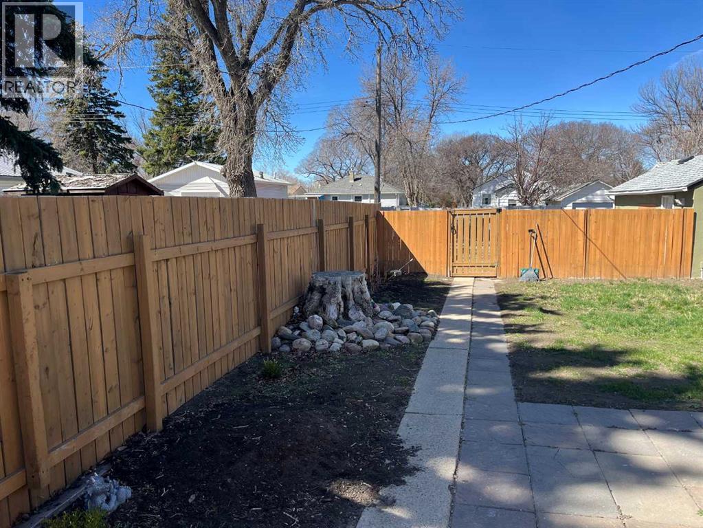 132 20 Street N, Lethbridge, Alberta  T1H 3M5 - Photo 18 - A2303987