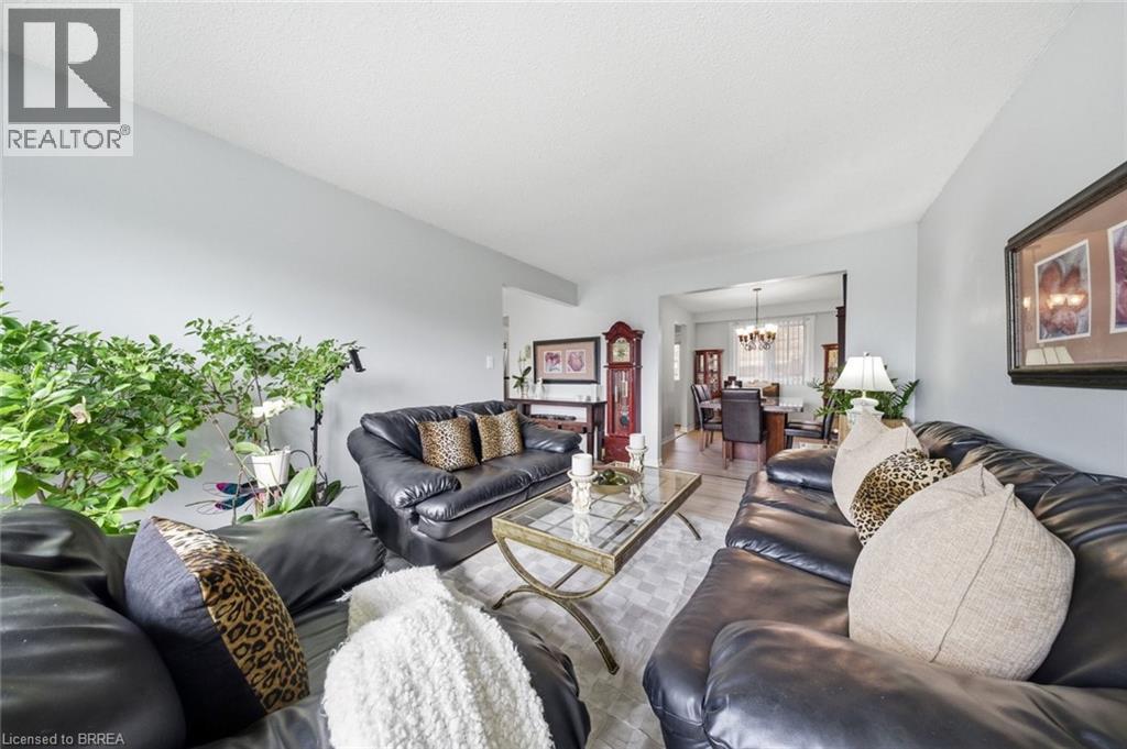 147 Forest Road, Brantford, Ontario  N3S 7L5 - Photo 11 - 40816312