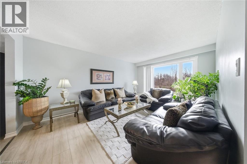 147 Forest Road, Brantford, Ontario  N3S 7L5 - Photo 9 - 40816312