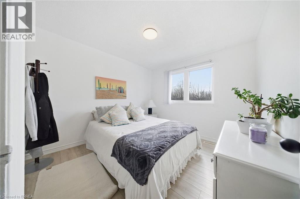 147 Forest Road, Brantford, Ontario  N3S 7L5 - Photo 21 - 40816312