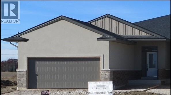 5229 Habib Avenue, Tecumseh, Ontario  N0R 1K0 - Photo 1 - 26009236