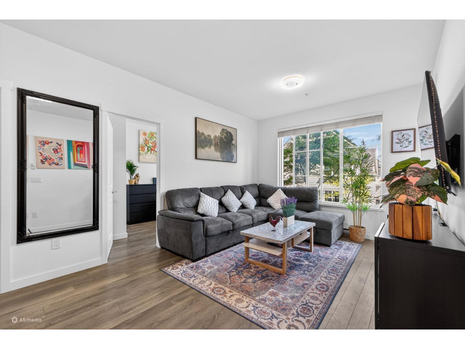 115 13623 81A AVENUE, surrey, British Columbia