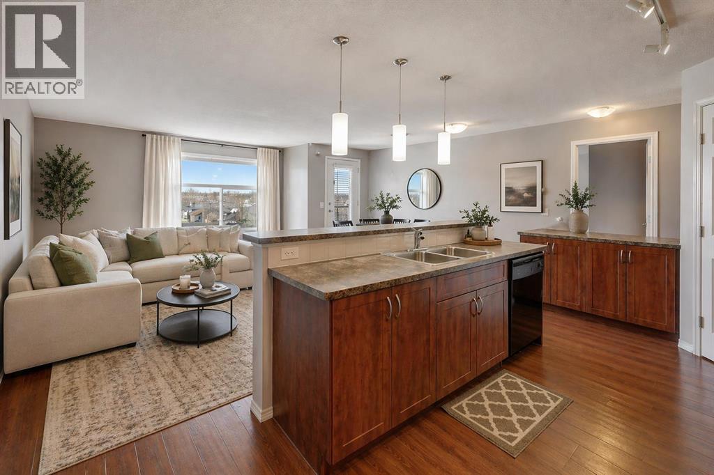 2429, 700 Willowbrook Road NW, Airdrie, Alberta  T4B 2B7 - Photo 5 - A2296314