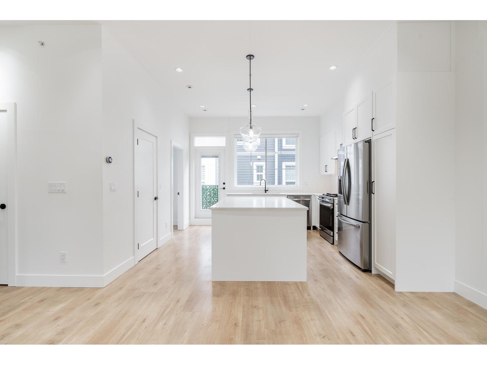 2 20321 80 Avenue, Langley, British Columbia  V2Y 2A4 - Photo 11 - R3115880