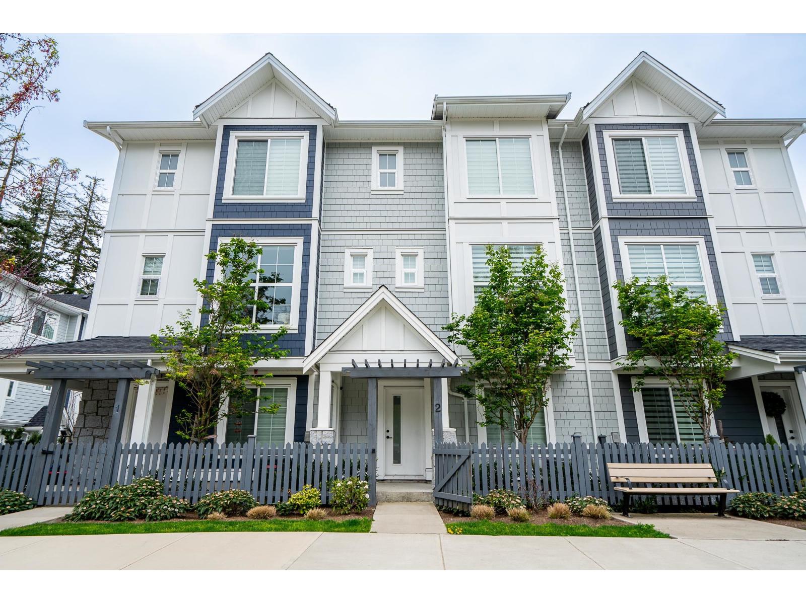 2 20321 80 Avenue, Langley, British Columbia  V2Y 2A4 - Photo 1 - R3115880