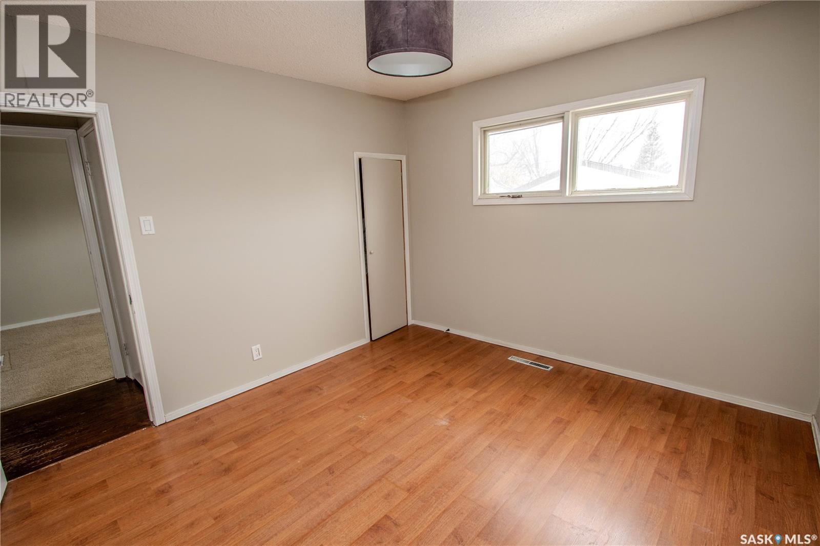 344 Angus Street, Regina, Saskatchewan  S4R 3K6 - Photo 12 - SK034022