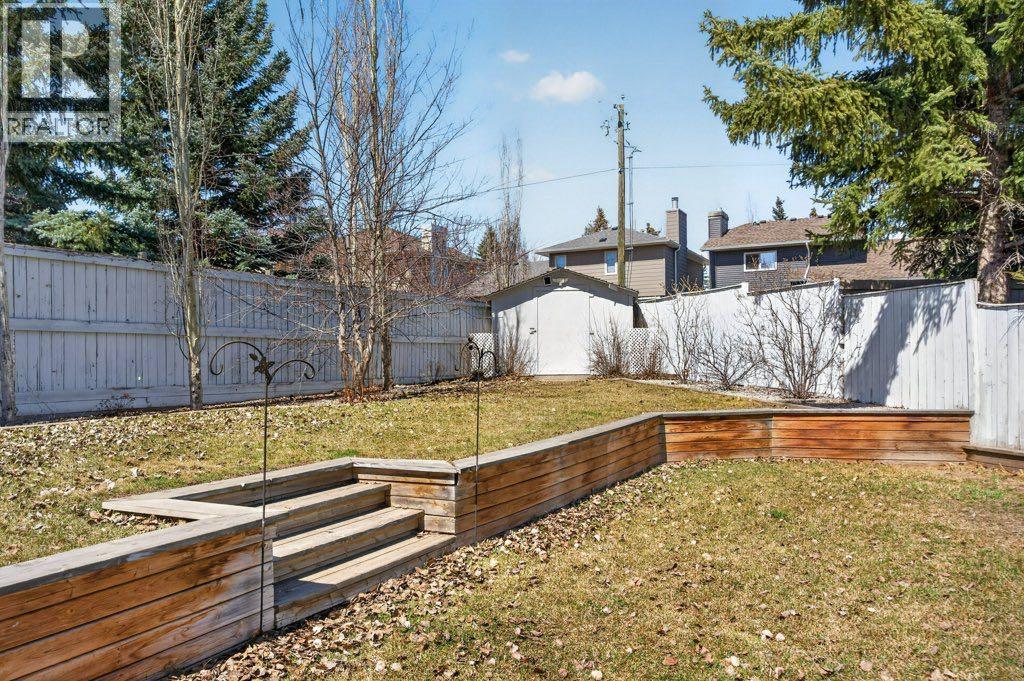 29 Shannon Manor Sw, Calgary, Alberta  T2Y 2Y5 - Photo 32 - A2303275