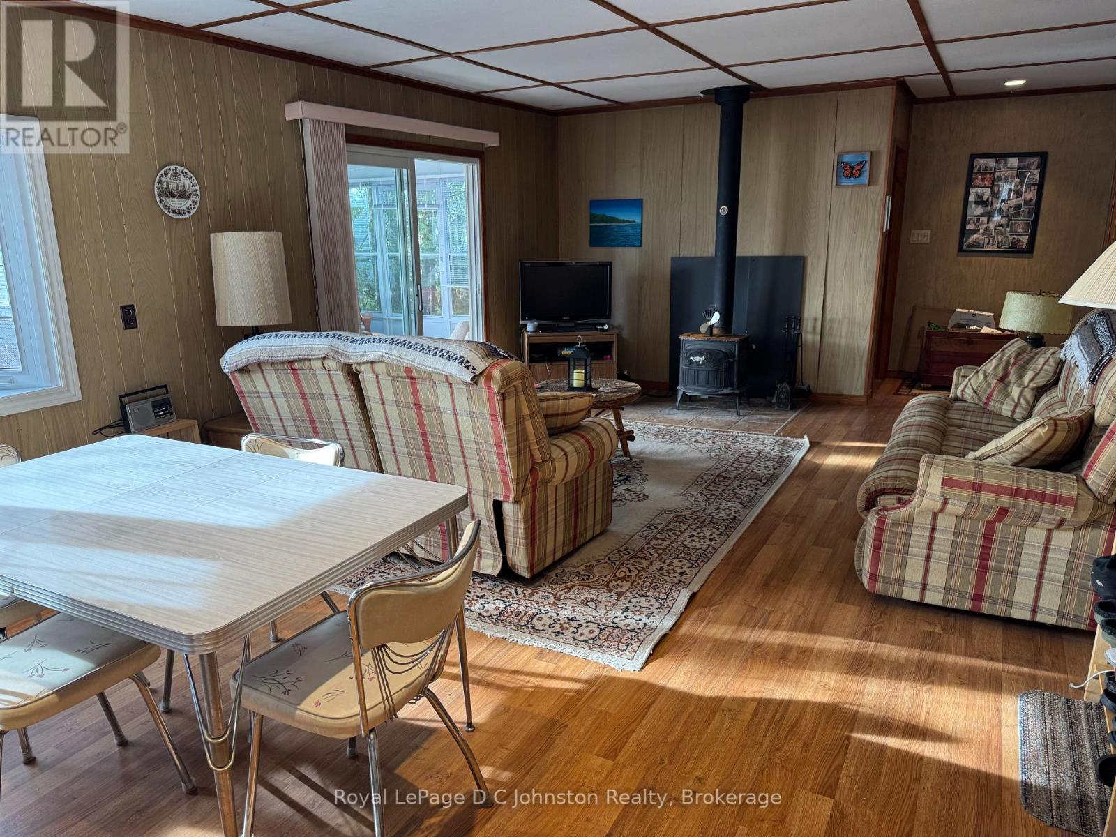 251 Bruce 13 Road, Native Leased Lands, Ontario  N0H 2L0 - Photo 10 - X13048434