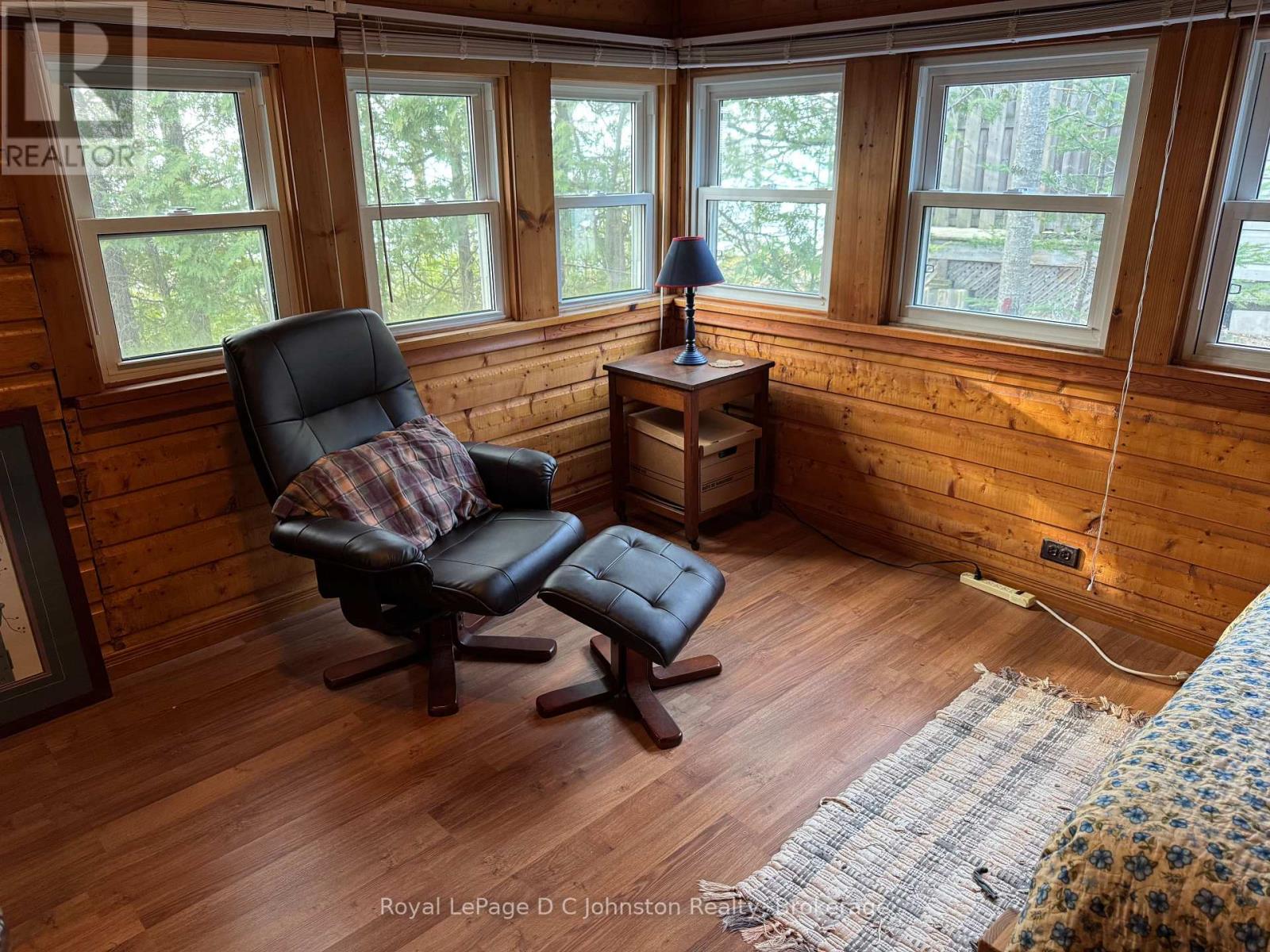 251 Bruce 13 Road, Native Leased Lands, Ontario  N0H 2L0 - Photo 13 - X13048434