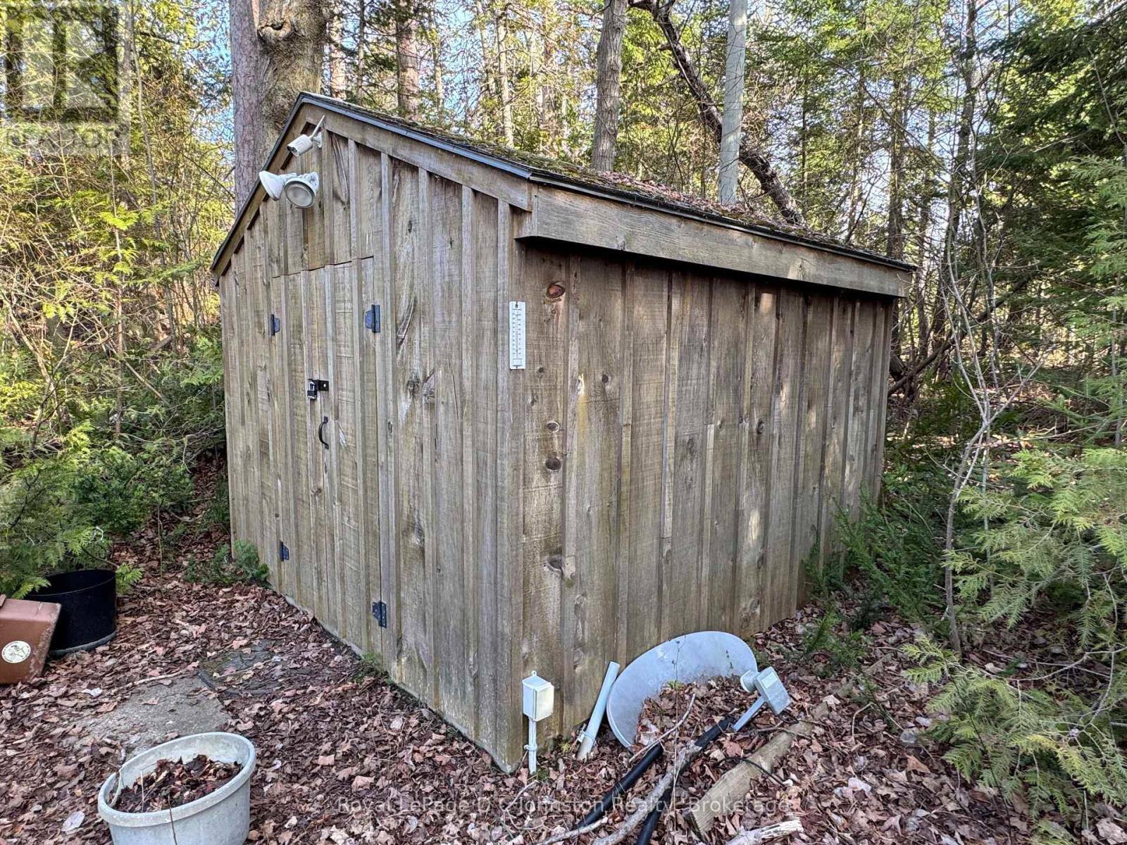 251 Bruce 13 Road, Native Leased Lands, Ontario  N0H 2L0 - Photo 21 - X13048434