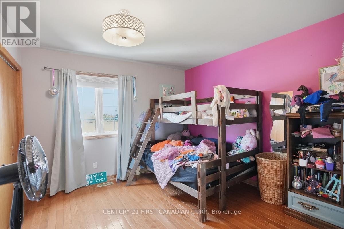 3159 Nauvoo Road, Brooke-Alvinston, Ontario  N0N 1A0 - Photo 27 - X13048426