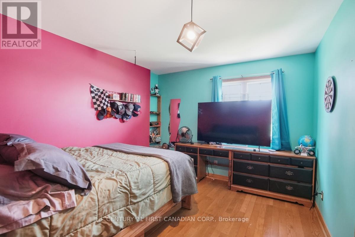 3159 Nauvoo Road, Brooke-Alvinston, Ontario  N0N 1A0 - Photo 28 - X13048426