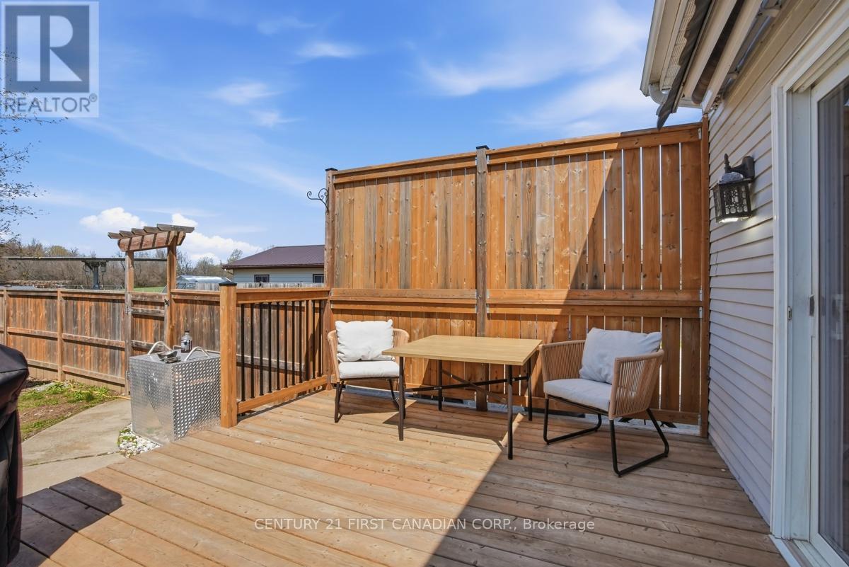 3159 Nauvoo Road, Brooke-Alvinston, Ontario  N0N 1A0 - Photo 38 - X13048426