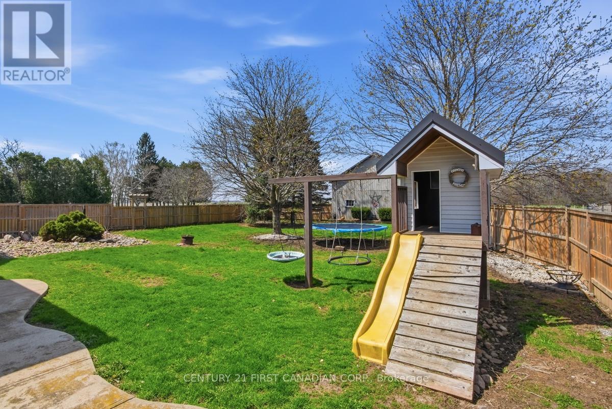 3159 Nauvoo Road, Brooke-Alvinston, Ontario  N0N 1A0 - Photo 42 - X13048426