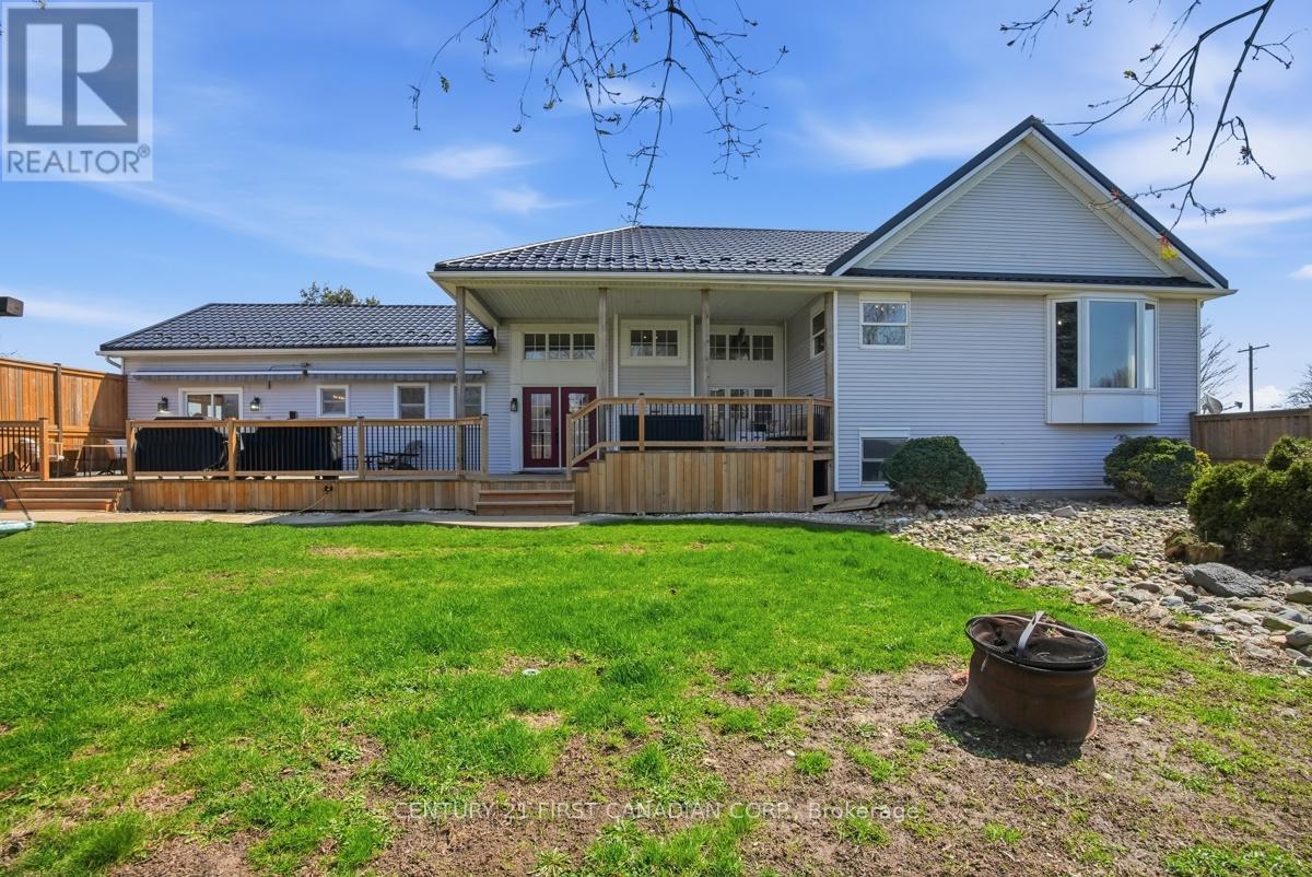 3159 Nauvoo Road, Brooke-Alvinston, Ontario  N0N 1A0 - Photo 43 - X13048426