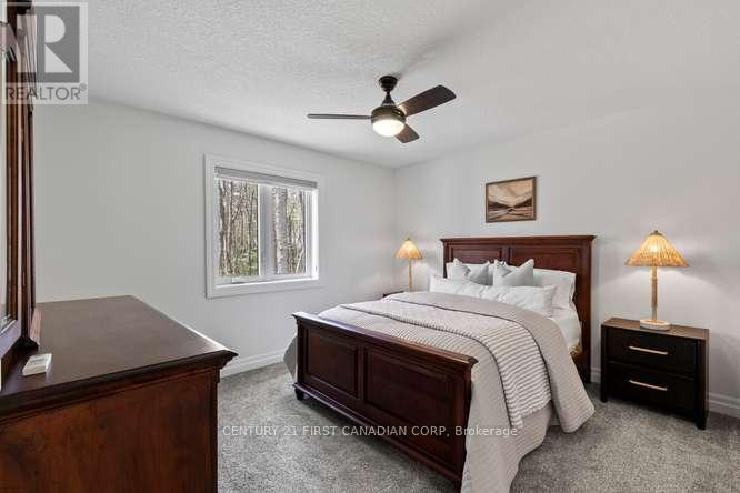 10331 Sherwood Crescent, Lambton Shores, Ontario  N0M 1T0 - Photo 10 - X13048580