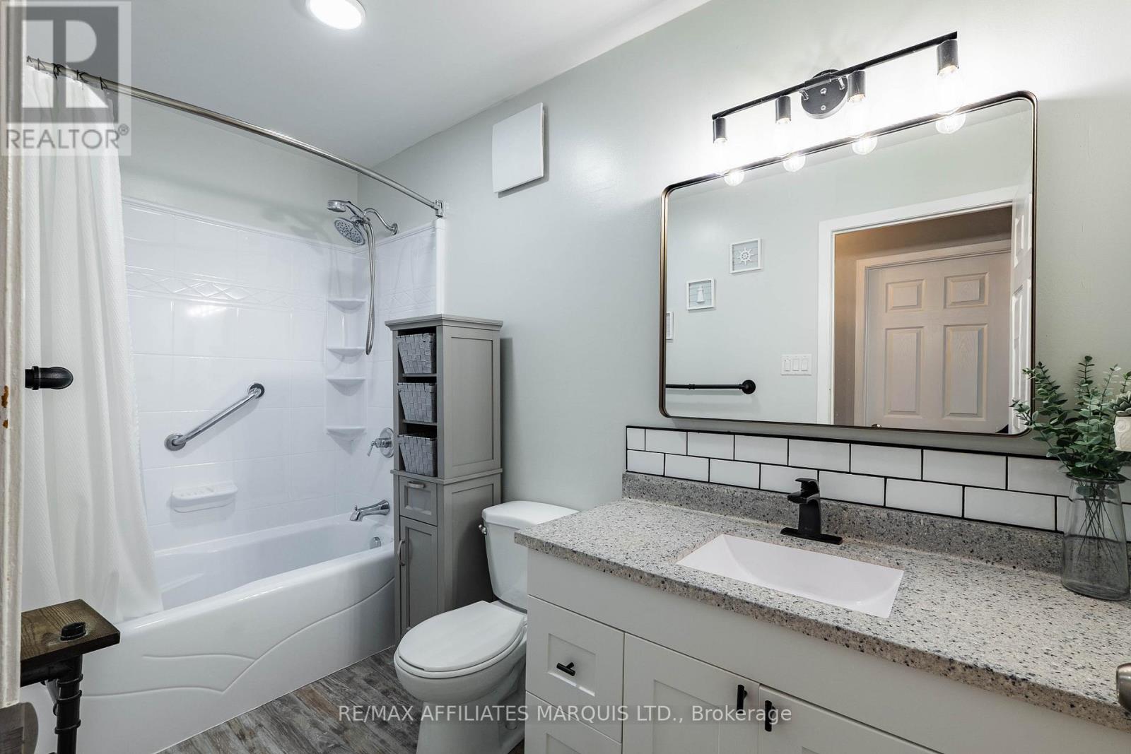 124 Northwoods Crescent, Cornwall, Ontario  K6H 6X3 - Photo 20 - X13048510