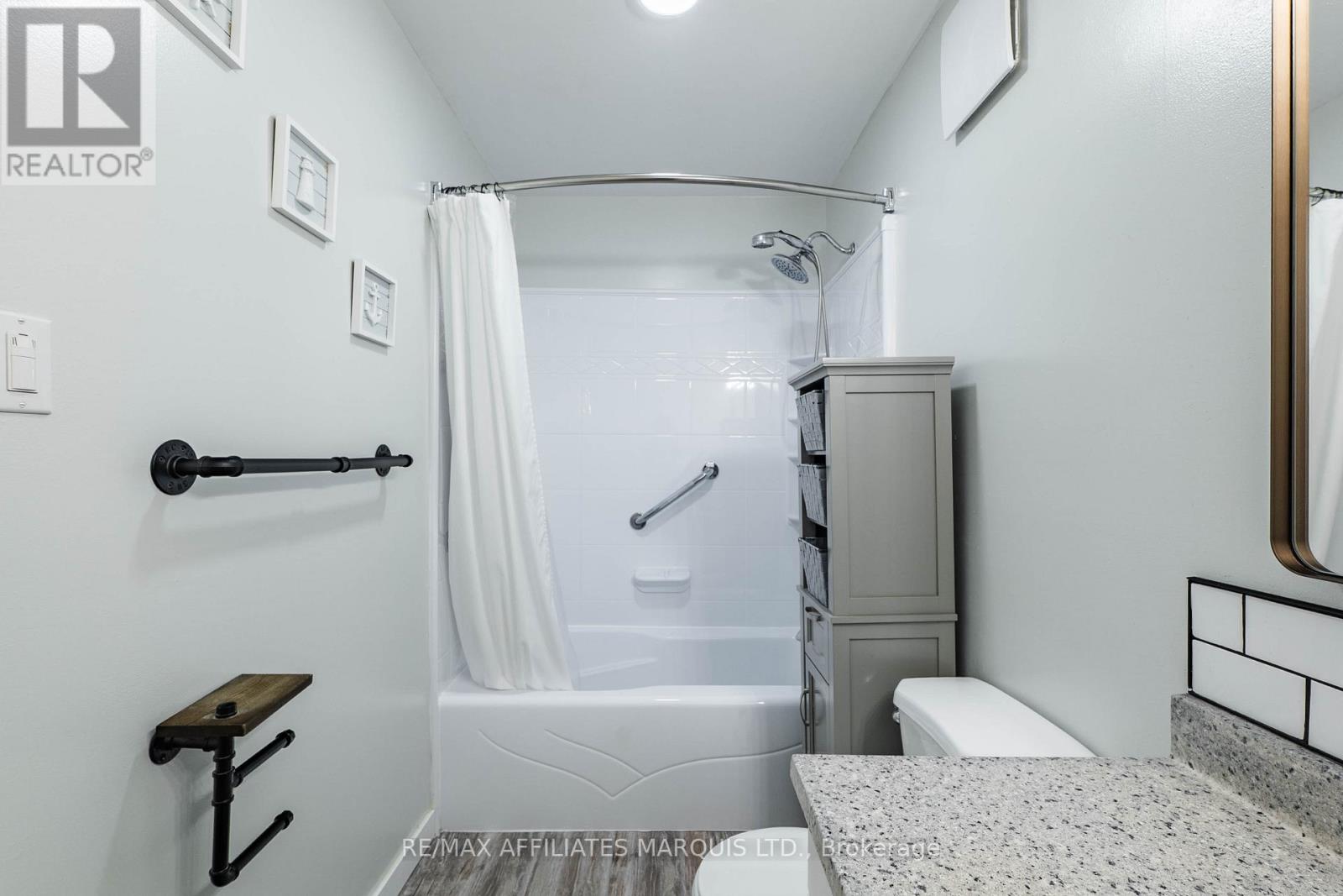 124 Northwoods Crescent, Cornwall, Ontario  K6H 6X3 - Photo 21 - X13048510