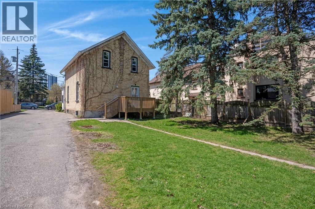 22 Samuel Street, Kitchener, Ontario  N2H 1P1 - Photo 8 - 40823266