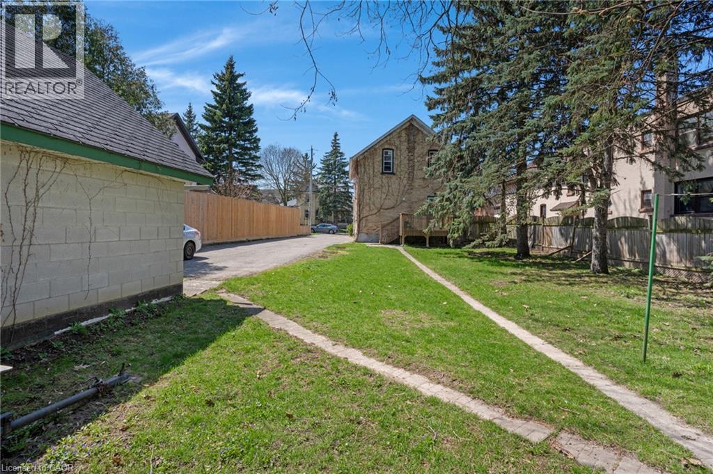 22 Samuel Street, Kitchener, Ontario  N2H 1P1 - Photo 9 - 40823266