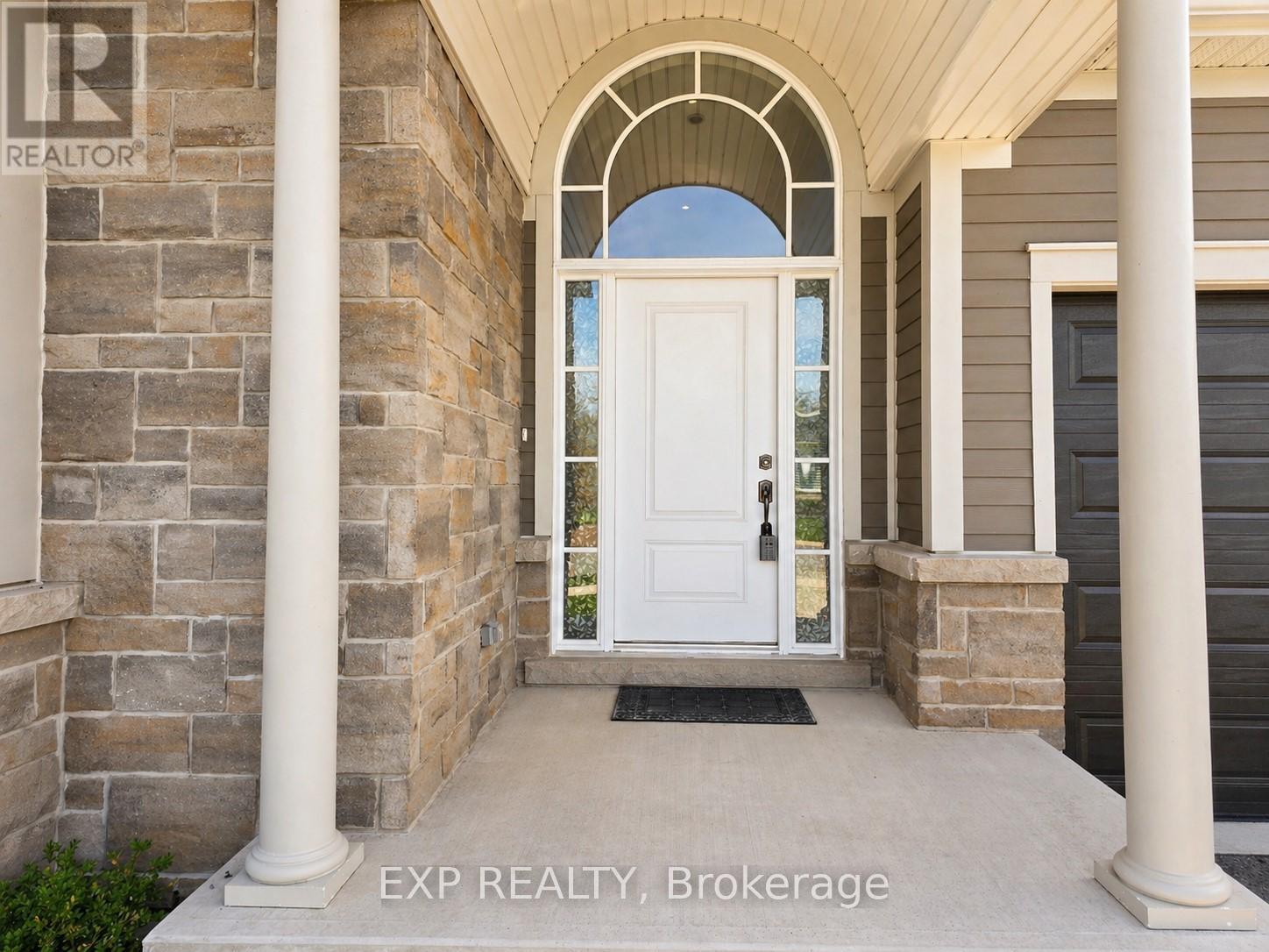 3571 Whispering Woods Trail, Fort Erie, Ontario  L0S 1N0 - Photo 3 - X12661210