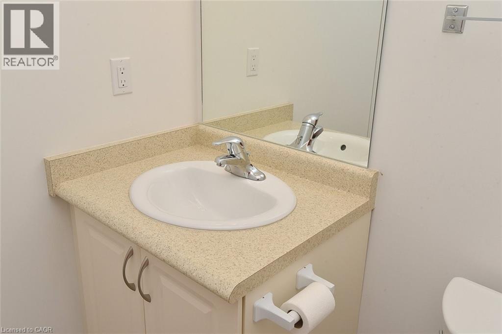 170 Rockhaven Lane Unit# 210, Hamilton, Ontario  L8B 1B5 - Photo 27 - 40824464