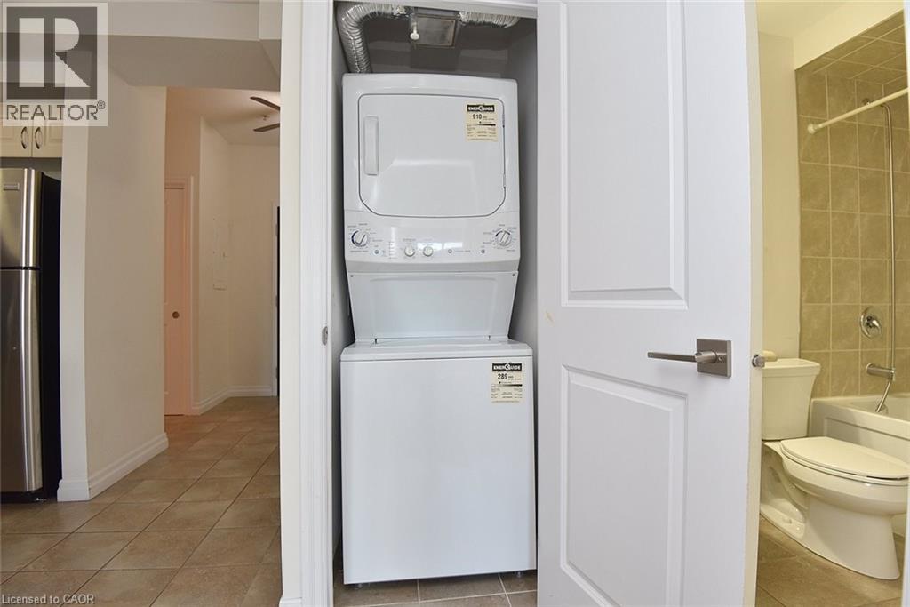 170 Rockhaven Lane Unit# 210, Hamilton, Ontario  L8B 1B5 - Photo 28 - 40824464