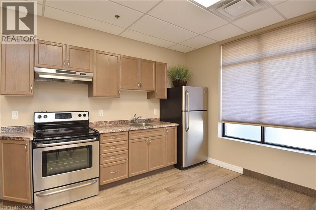 170 Rockhaven Lane Unit# 210, Hamilton, Ontario  L8B 1B5 - Photo 42 - 40824464