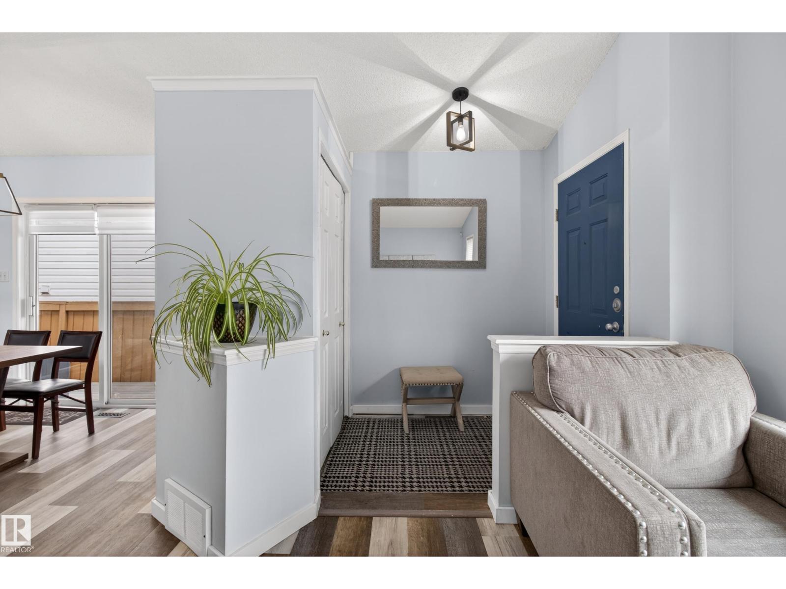 9119 166 Av Nw, Edmonton, Alberta  T5Z 3H4 - Photo 7 - E4484356