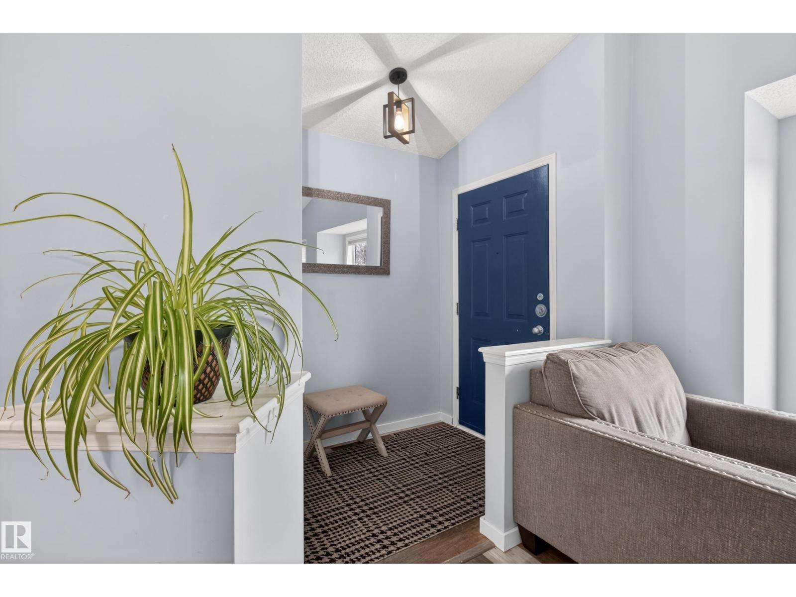 9119 166 Av Nw, Edmonton, Alberta  T5Z 3H4 - Photo 8 - E4484356
