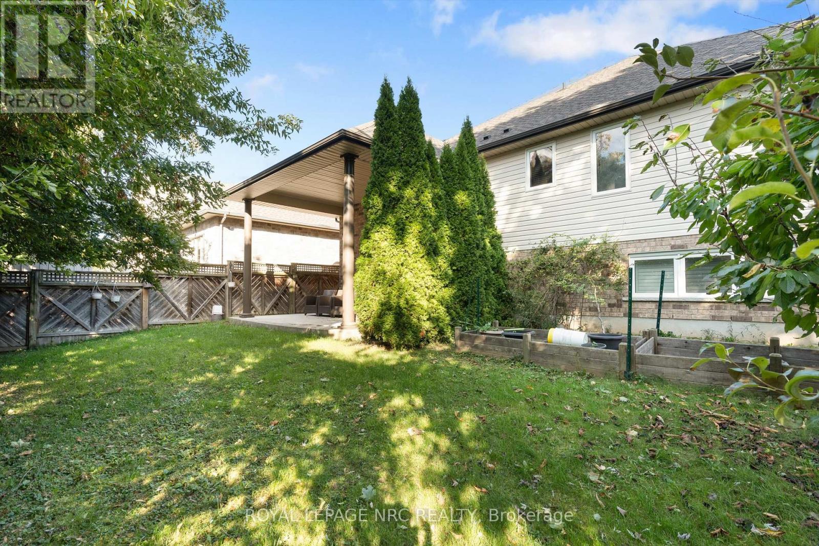 7 Sapphire Court N, St. Catharines, Ontario  L2M 0A4 - Photo 11 - X13048456