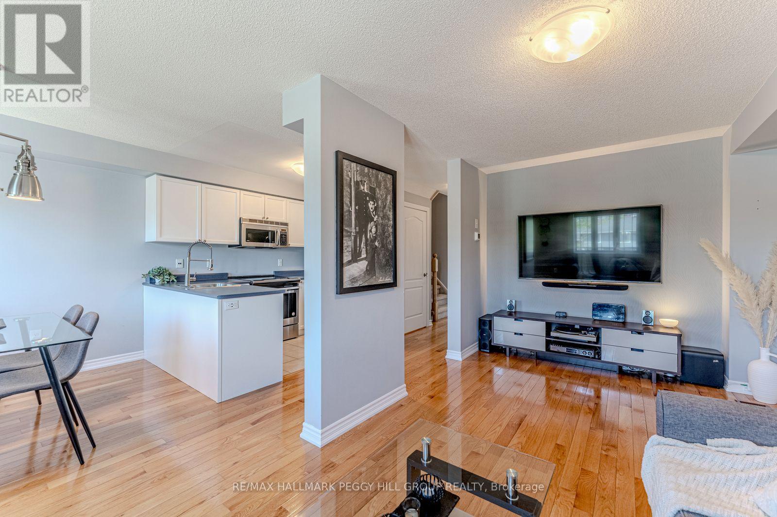 35 - 209 Harvie Road, Barrie, Ontario  L4N 9P8 - Photo 3 - S12882028