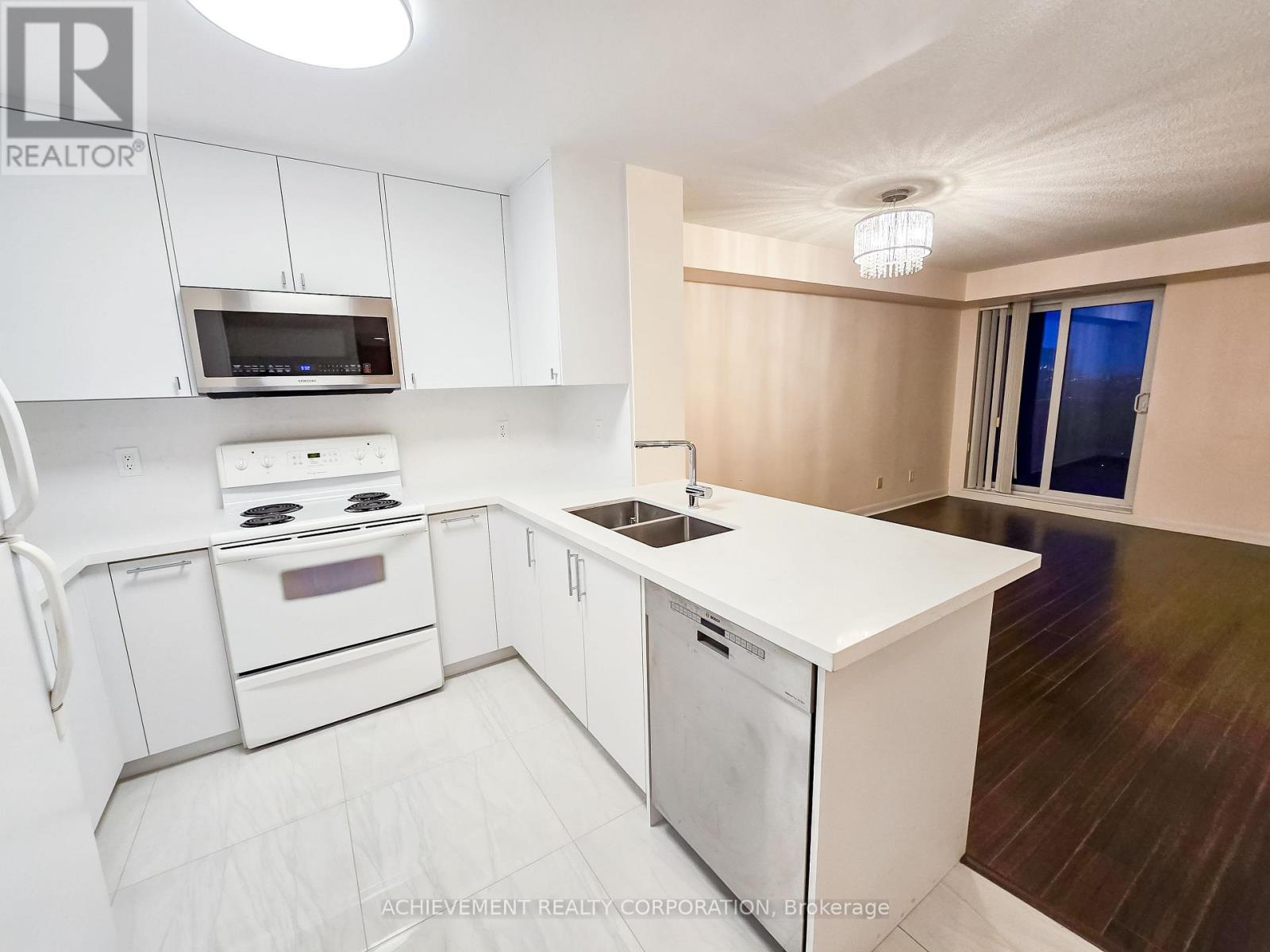 3008 - 4968 Yonge Street, Toronto, Ontario  M2N 7G9 - Photo 9 - C13037938