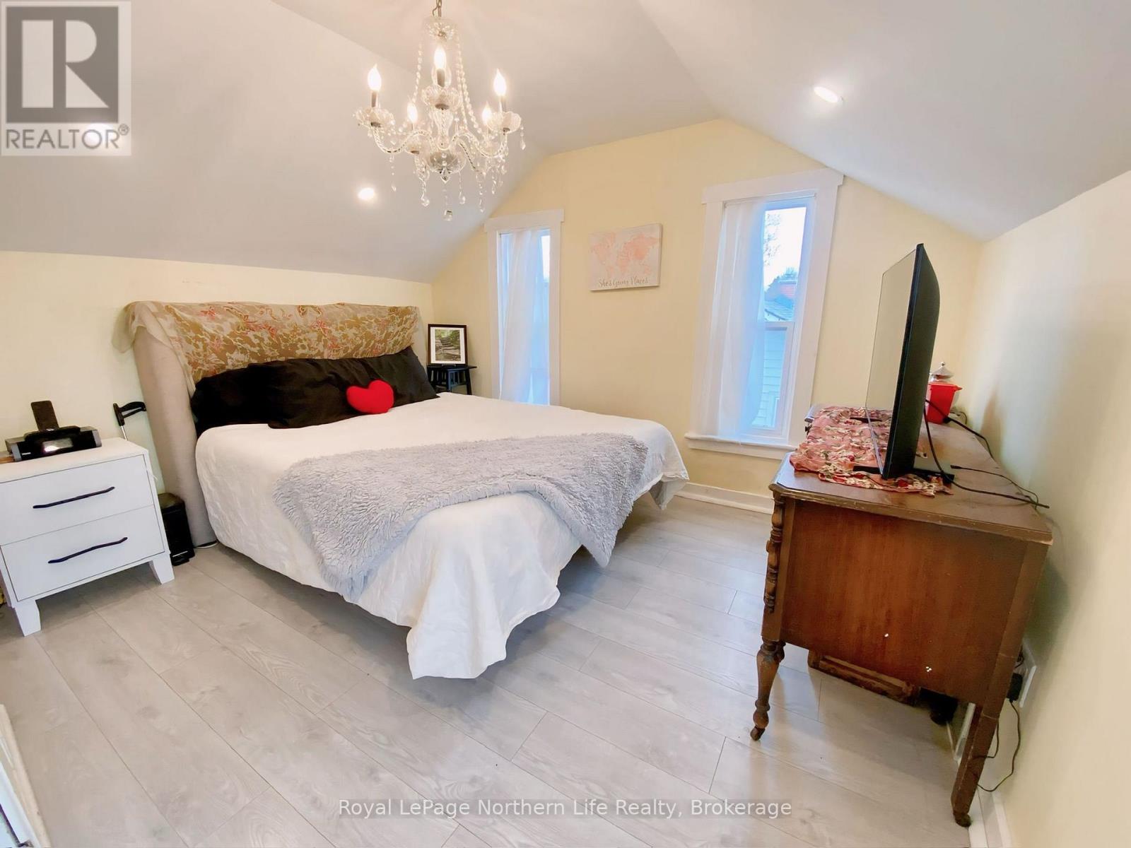 630 First Street S, Gravenhurst, Ontario  P1P 1K1 - Photo 14 - X13048414