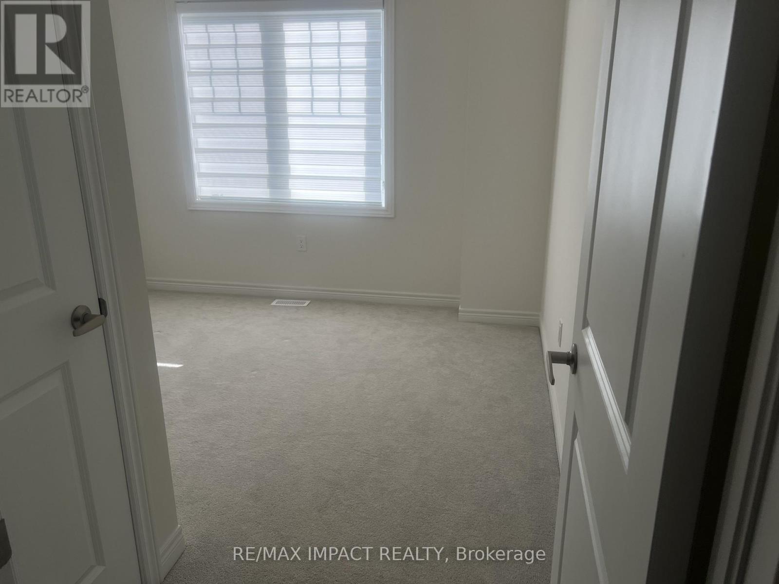 317 Coronation Road, Whitby, Ontario  L1P 0P8 - Photo 10 - E13048162