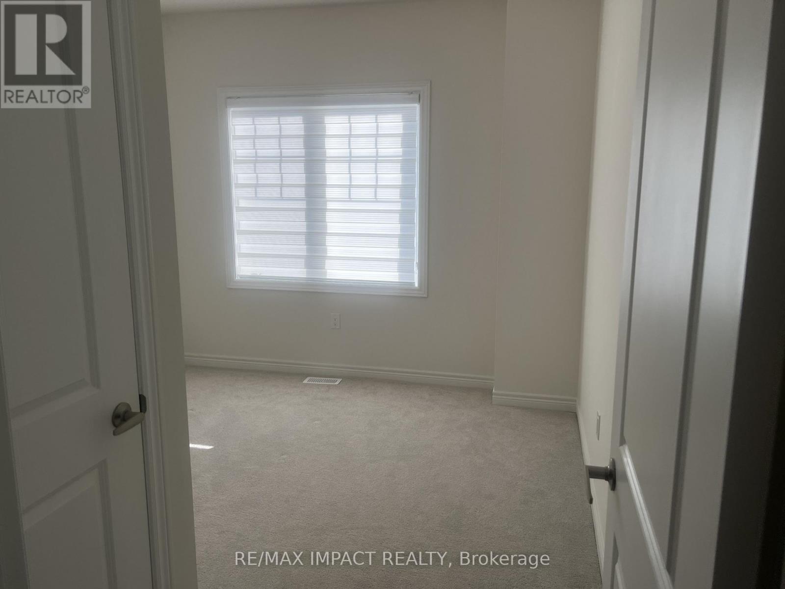 317 Coronation Road, Whitby, Ontario  L1P 0P8 - Photo 9 - E13048162