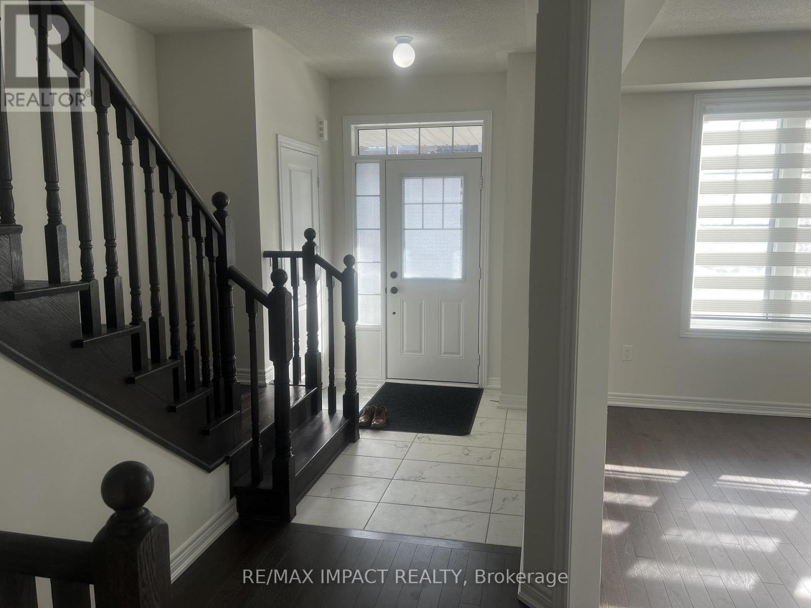 317 CORONATION ROAD, Whitby, Ontario