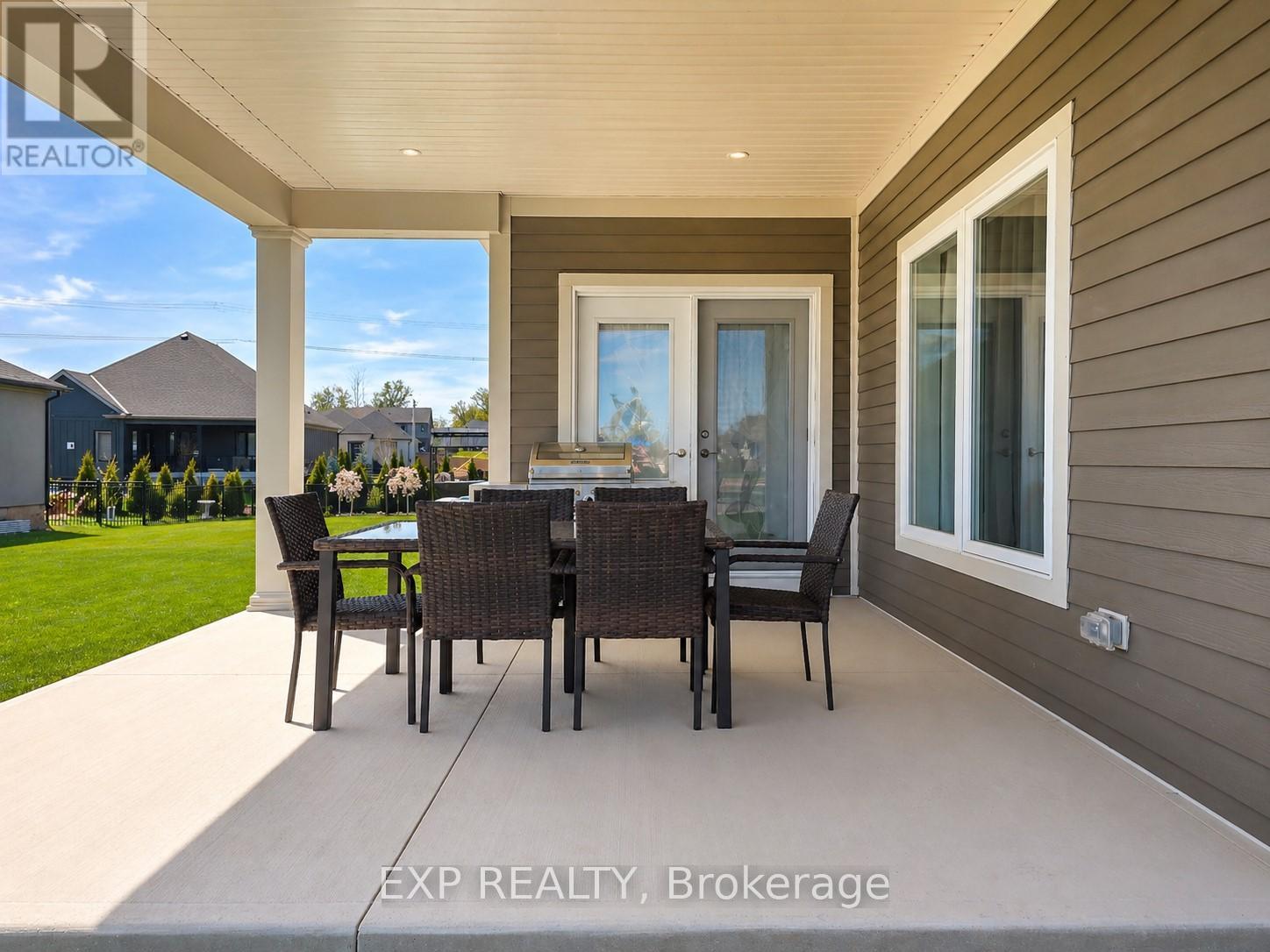 3571 Whispering Woods Trail, Fort Erie, Ontario  L0S 1N0 - Photo 42 - X12661210