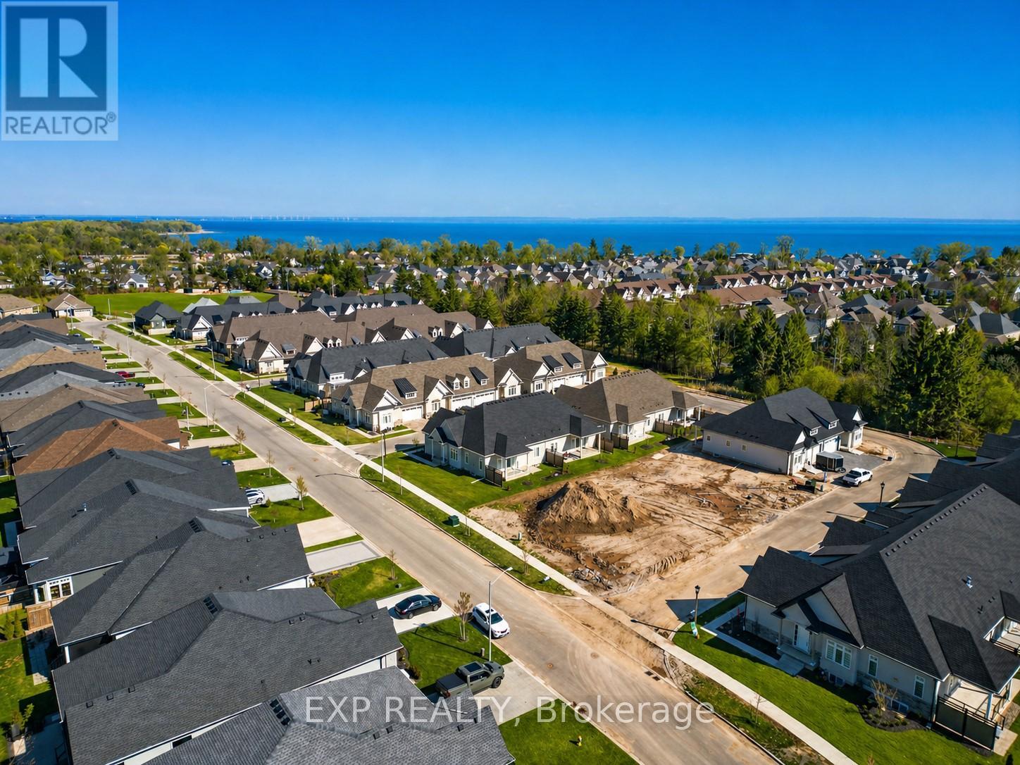 3571 Whispering Woods Trail, Fort Erie, Ontario  L0S 1N0 - Photo 46 - X12661210