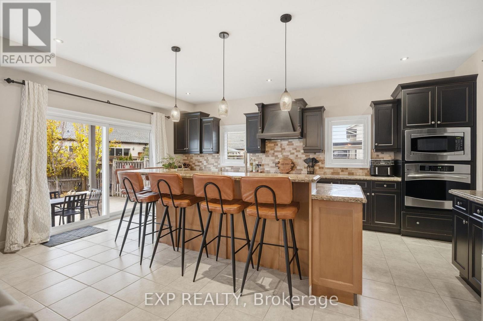 5783 Jake Crescent, Niagara Falls, Ontario  L2H 0G3 - Photo 11 - X13048008