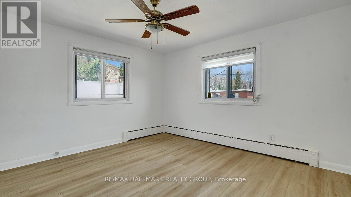 264 Michel Circle, Ottawa, Ontario  K1L 7P9 - Photo 27 - X12926886