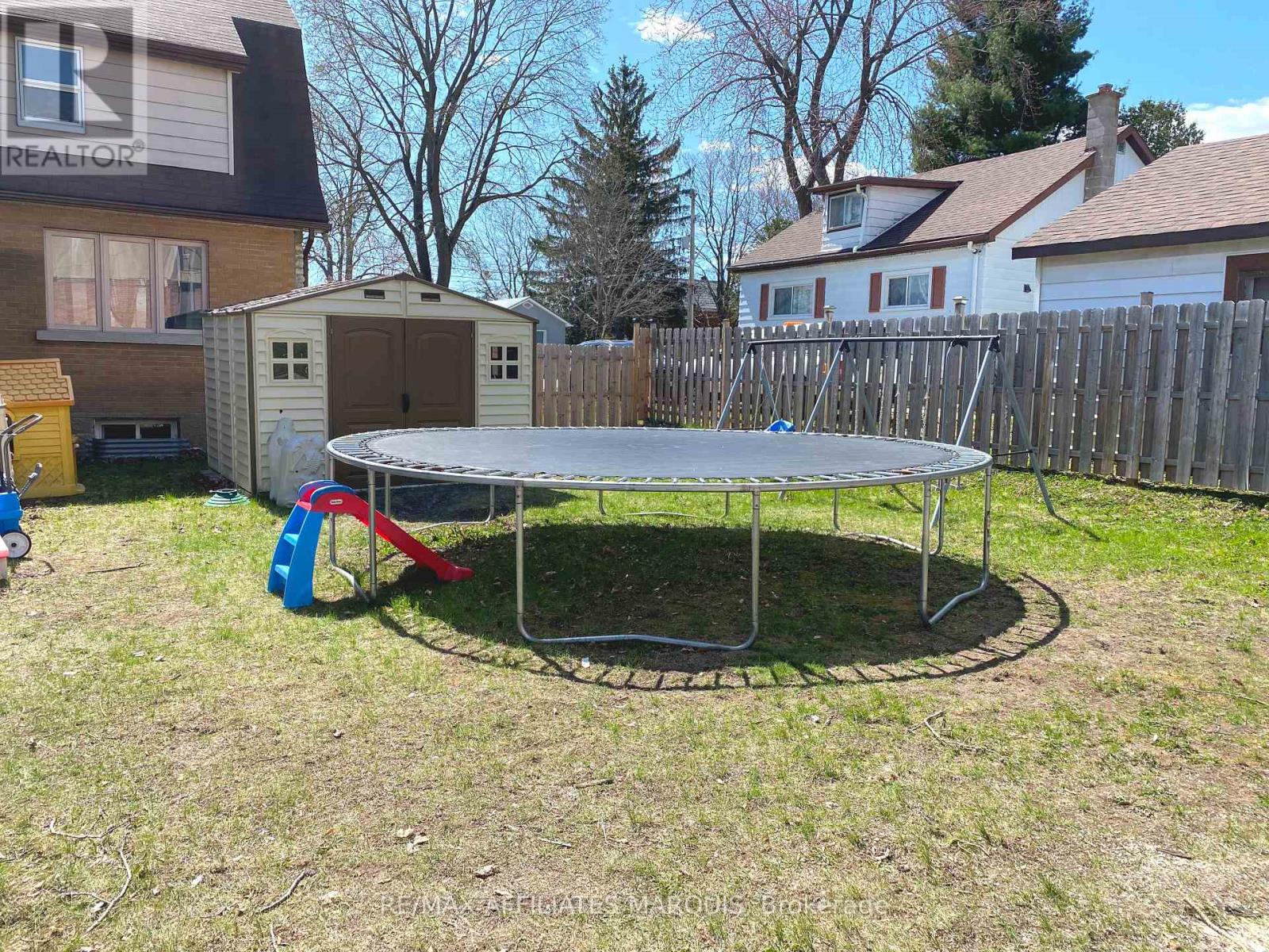 33 Mary Street, Smiths Falls, Ontario  K7A 3R2 - Photo 43 - X13048536